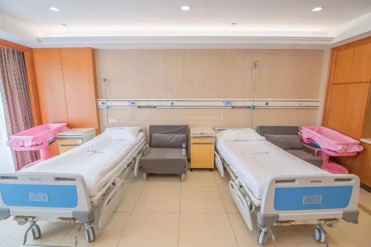Twin Function Rail Hospital Bed